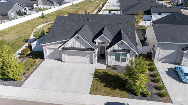 718 Glacier Street, Caldwell, ID 83605