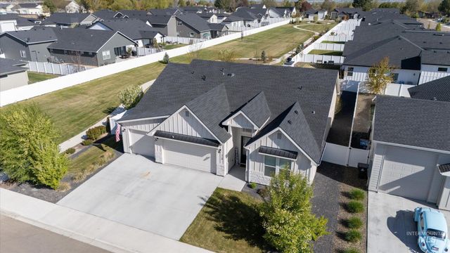 718 Glacier Street, Caldwell, ID 83605
