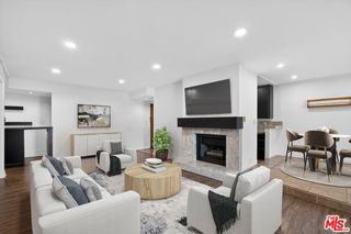 12940 Riverside Drive 101, Sherman Oaks, CA 91423