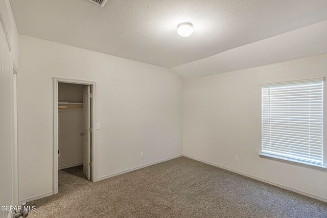 13852 October Sky Court, Horizon City, TX 79928