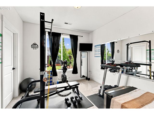 8713 N 5TH St, Ridgefield, WA 98642