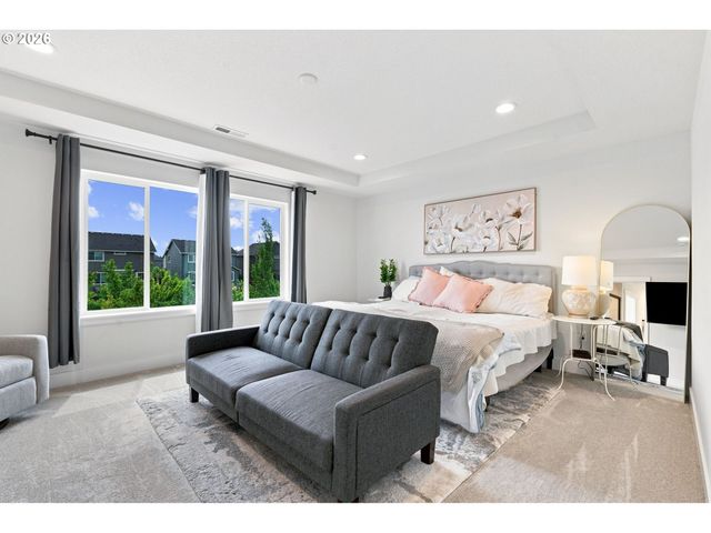 8713 N 5TH St, Ridgefield, WA 98642