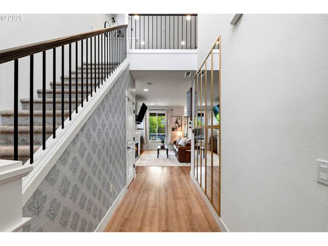 8713 N 5TH St, Ridgefield, WA 98642