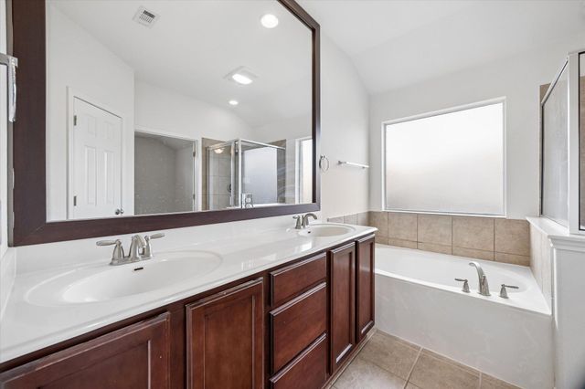 1305 Clary Sage LOOP, Round Rock, TX 78665