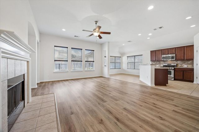 1305 Clary Sage LOOP, Round Rock, TX 78665