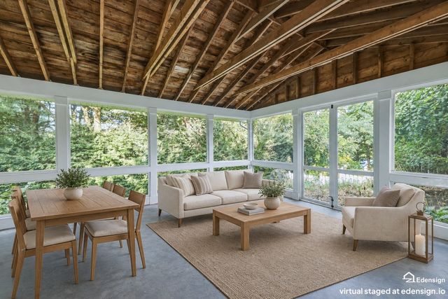34 Skyridge Ln, Springfield, MA 01128