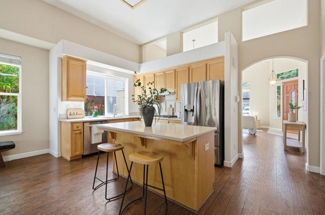 1655 Valley Oaks Drive, Gilroy, CA 95020