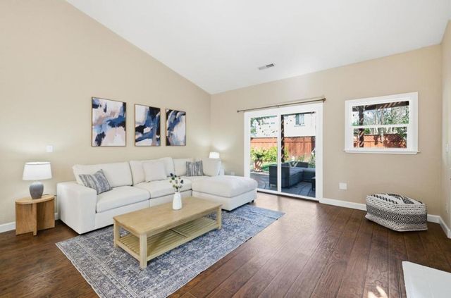 1655 Valley Oaks Drive, Gilroy, CA 95020