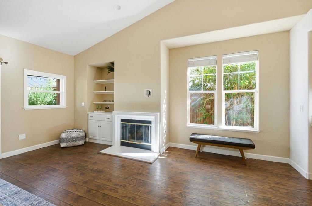 Image 19 of property listing at 1655 Valley Oaks Drive, Gilroy, CA 95020