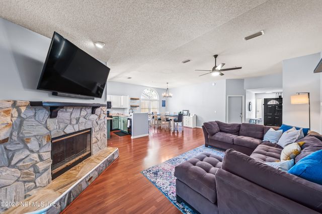 13353 DIJON Drive E, Jacksonville, FL 32225
