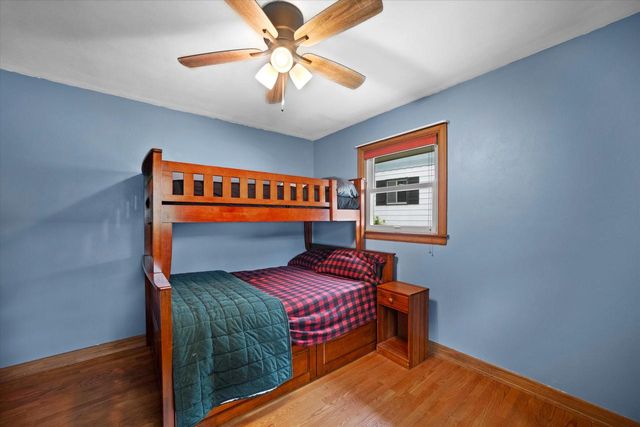 1020 E Laflin AVENUE, Waukesha, WI 53186