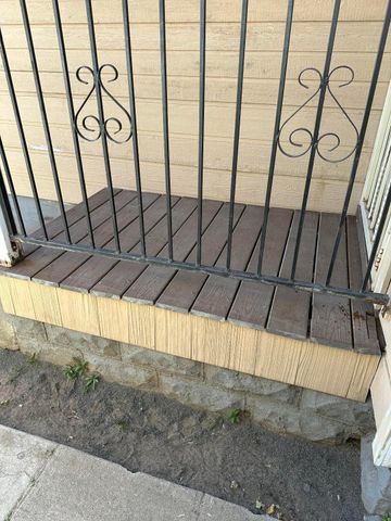 148 E Street, Fresno, CA 93706