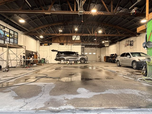 7737 S KEDZIE Avenue 7739, Chicago, IL 60652