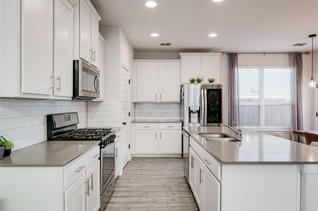 10800 Harwood Overlook PASS, Austin, TX 78747