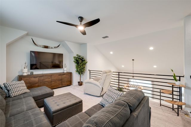 10800 Harwood Overlook PASS, Austin, TX 78747