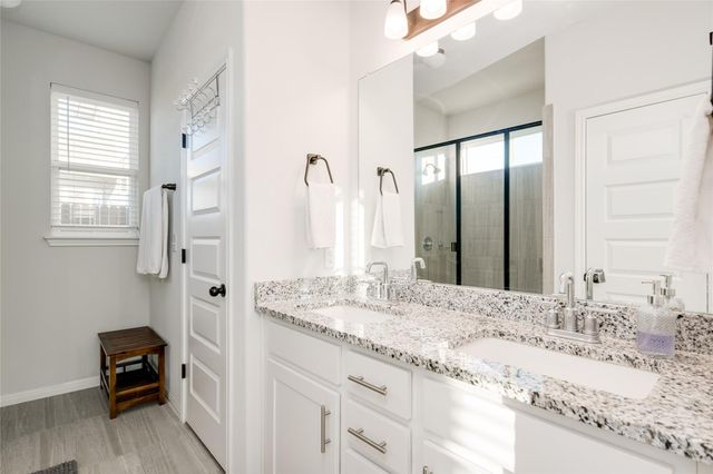 10800 Harwood Overlook PASS, Austin, TX 78747