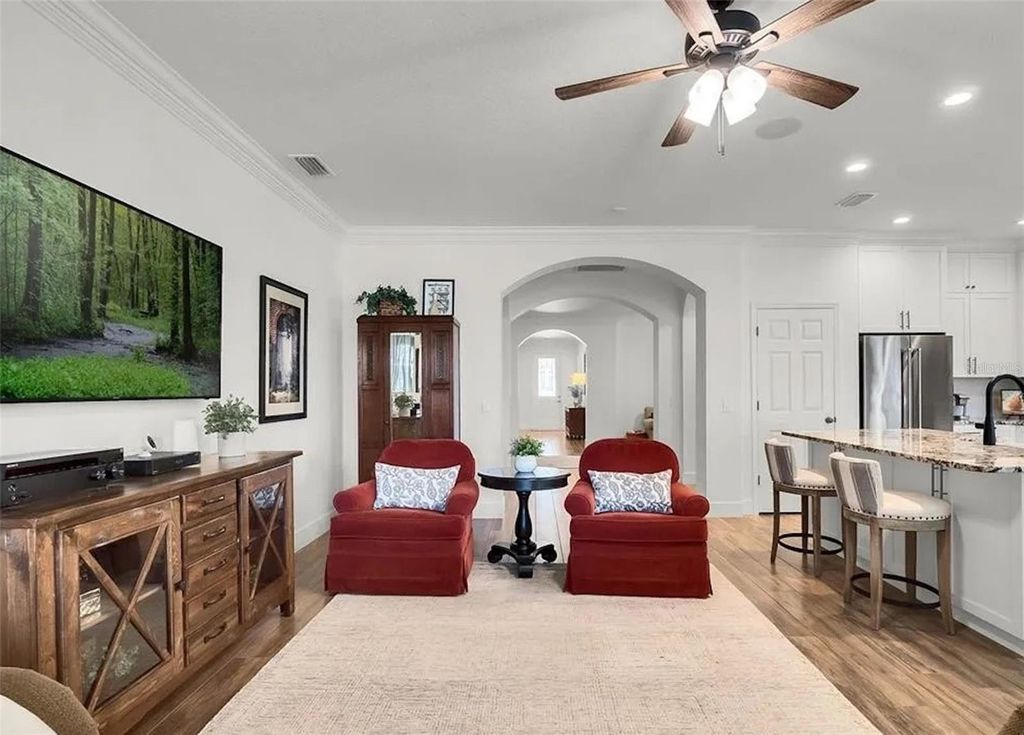 Image 15 of property listing at 7222 SPIKERUSH LANE, Winter Garden, FL 34787