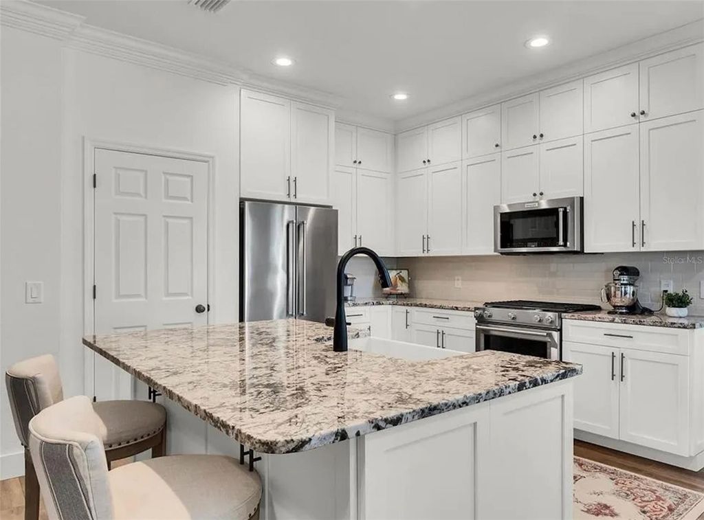 Image 23 of property listing at 7222 SPIKERUSH LANE, Winter Garden, FL 34787