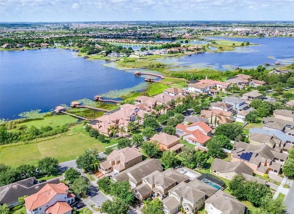 Image 37 of property listing at 7222 SPIKERUSH LANE, Winter Garden, FL 34787