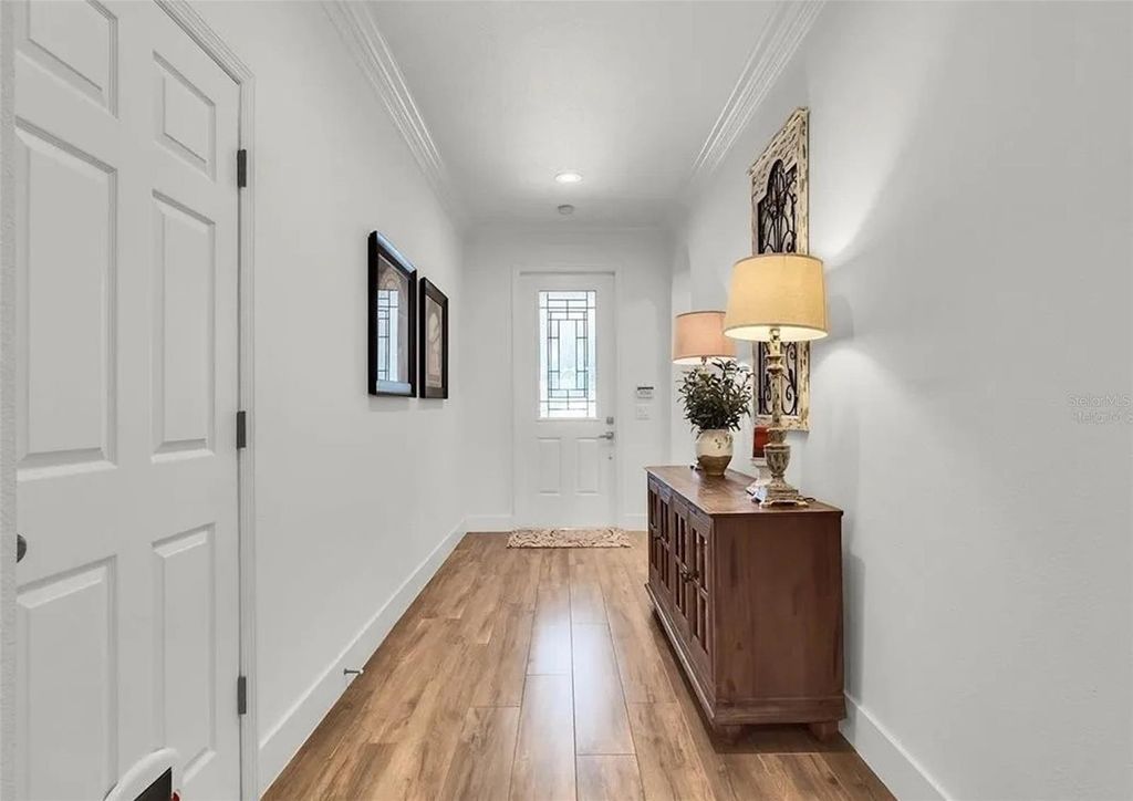 Image 5 of property listing at 7222 SPIKERUSH LANE, Winter Garden, FL 34787
