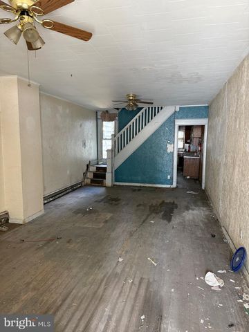 315 WASHINGTON ST, Tamaqua, PA 18252