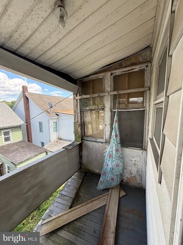 315 WASHINGTON ST, Tamaqua, PA 18252