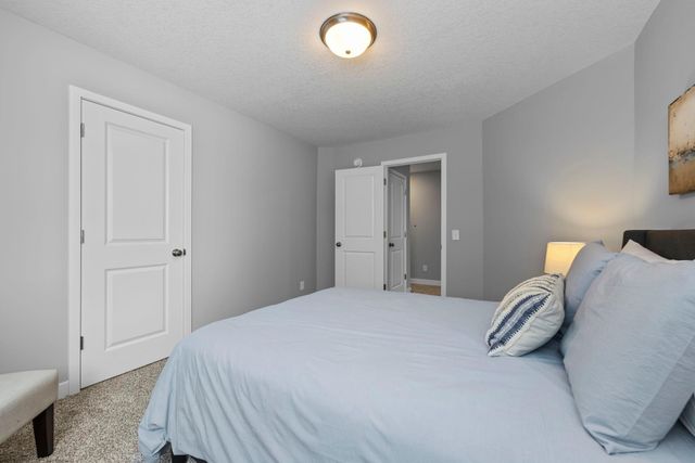 6649 167th Street W, Lakeville, MN 55068