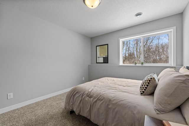 6649 167th Street W, Lakeville, MN 55068