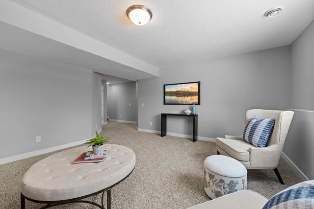 6649 167th Street W, Lakeville, MN 55068