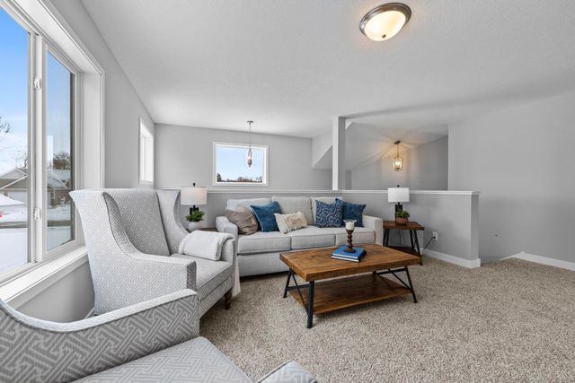 6649 167th Street W, Lakeville, MN 55068