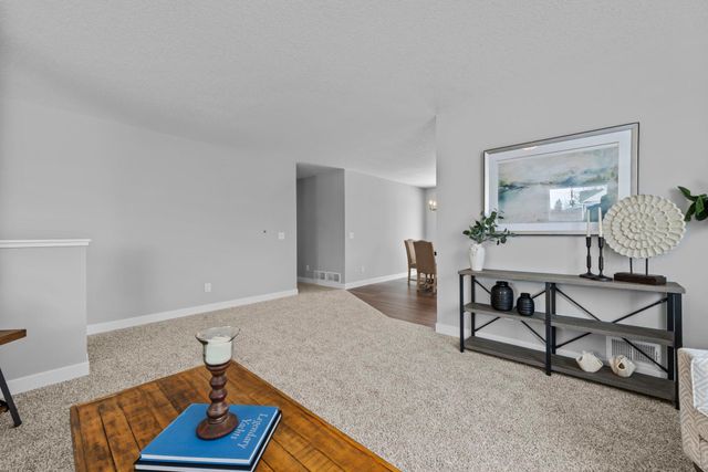 6649 167th Street W, Lakeville, MN 55068