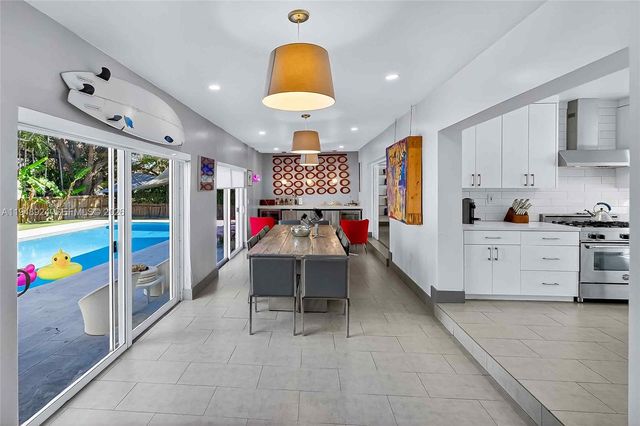 831 NE 109th St, Biscayne Park, FL 33161