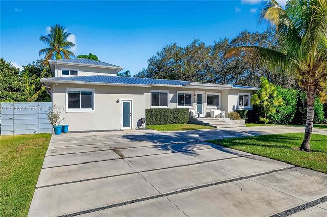 831 NE 109th St, Biscayne Park, FL 33161