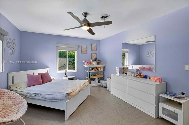 831 NE 109th St, Biscayne Park, FL 33161