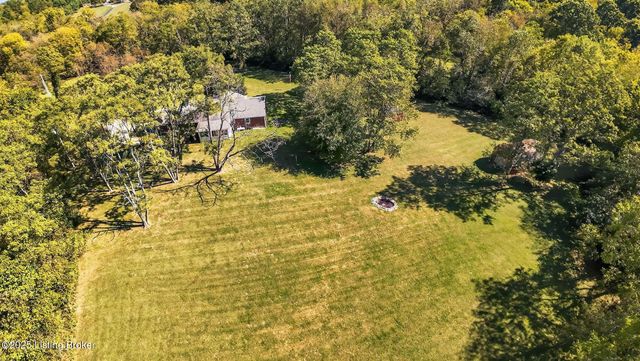 264 Creekview Dr, Taylorsville, KY 40071