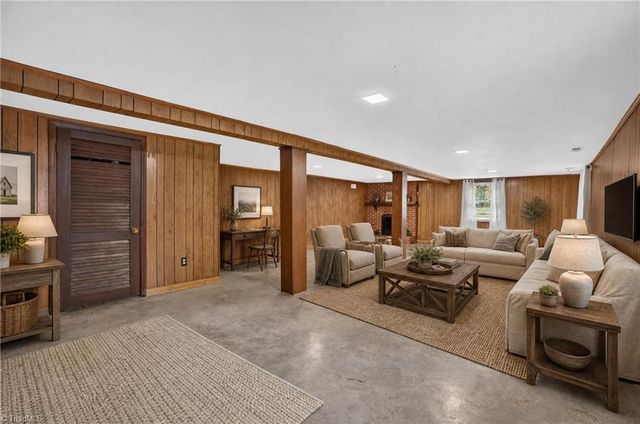 3453 Mcconnell Road, Greensboro, NC 27405