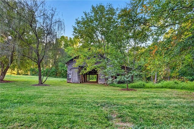 3453 Mcconnell Road, Greensboro, NC 27405