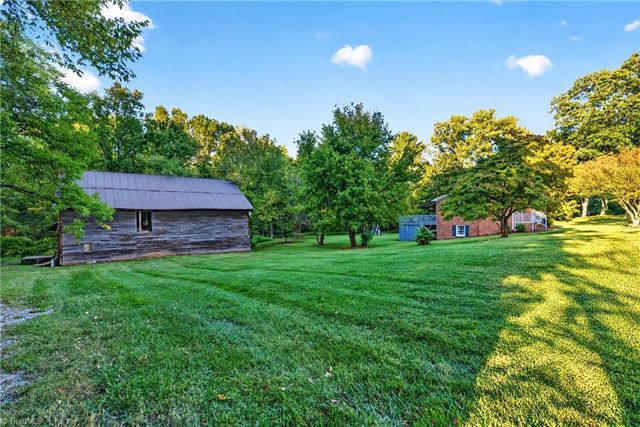 3453 Mcconnell Road, Greensboro, NC 27405
