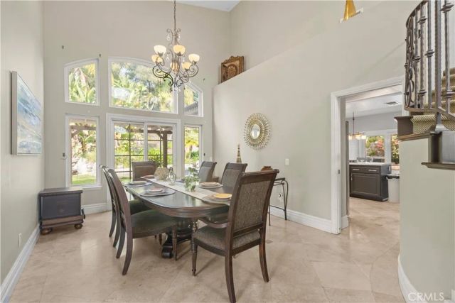 46 Los Felis, Pomona, CA 91766