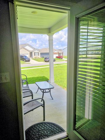 5048 Hunters Village Dr, E, Lebanon, TN 37087