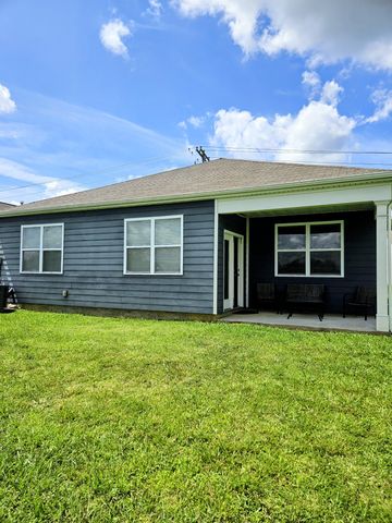 5048 Hunters Village Dr, E, Lebanon, TN 37087