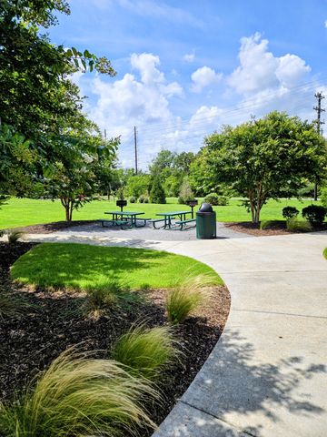 5048 Hunters Village Dr, E, Lebanon, TN 37087