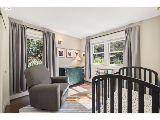 3239 Nw SKYLINE Blvd, Portland, OR 97229