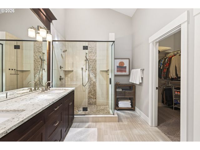 3239 Nw SKYLINE Blvd, Portland, OR 97229