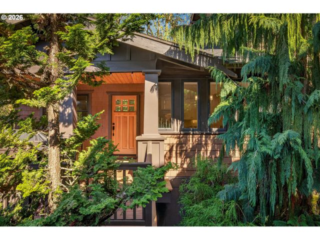 3239 Nw SKYLINE Blvd, Portland, OR 97229