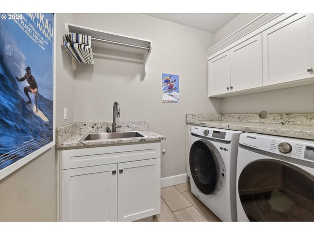 3239 Nw SKYLINE Blvd, Portland, OR 97229