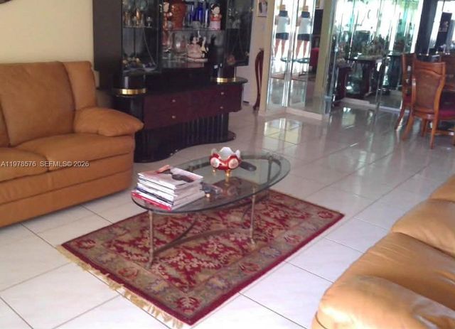 230 N 174th St 1120, Sunny Isles Beach, FL 33160