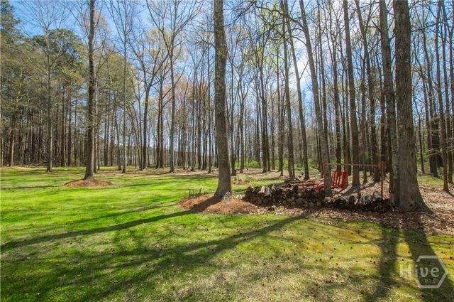 2669 Bay Ridge Drive, Loganville, GA 30052