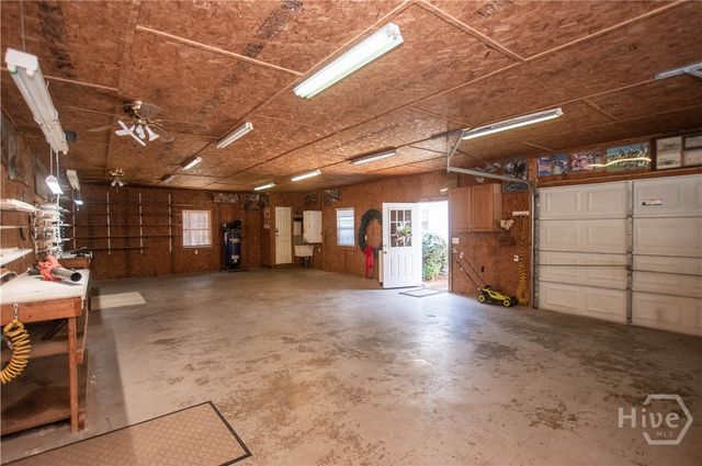 2669 Bay Ridge Drive, Loganville, GA 30052