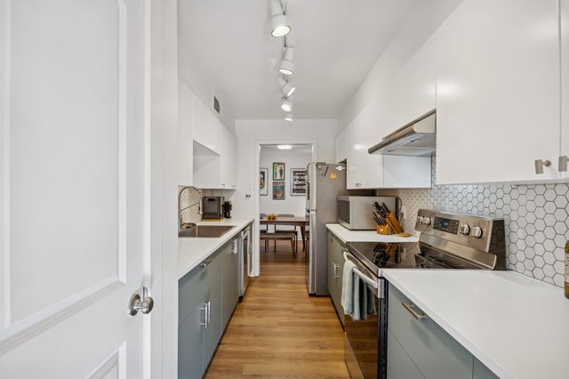 6060 Birchbrook Drive 159, Dallas, TX 75206